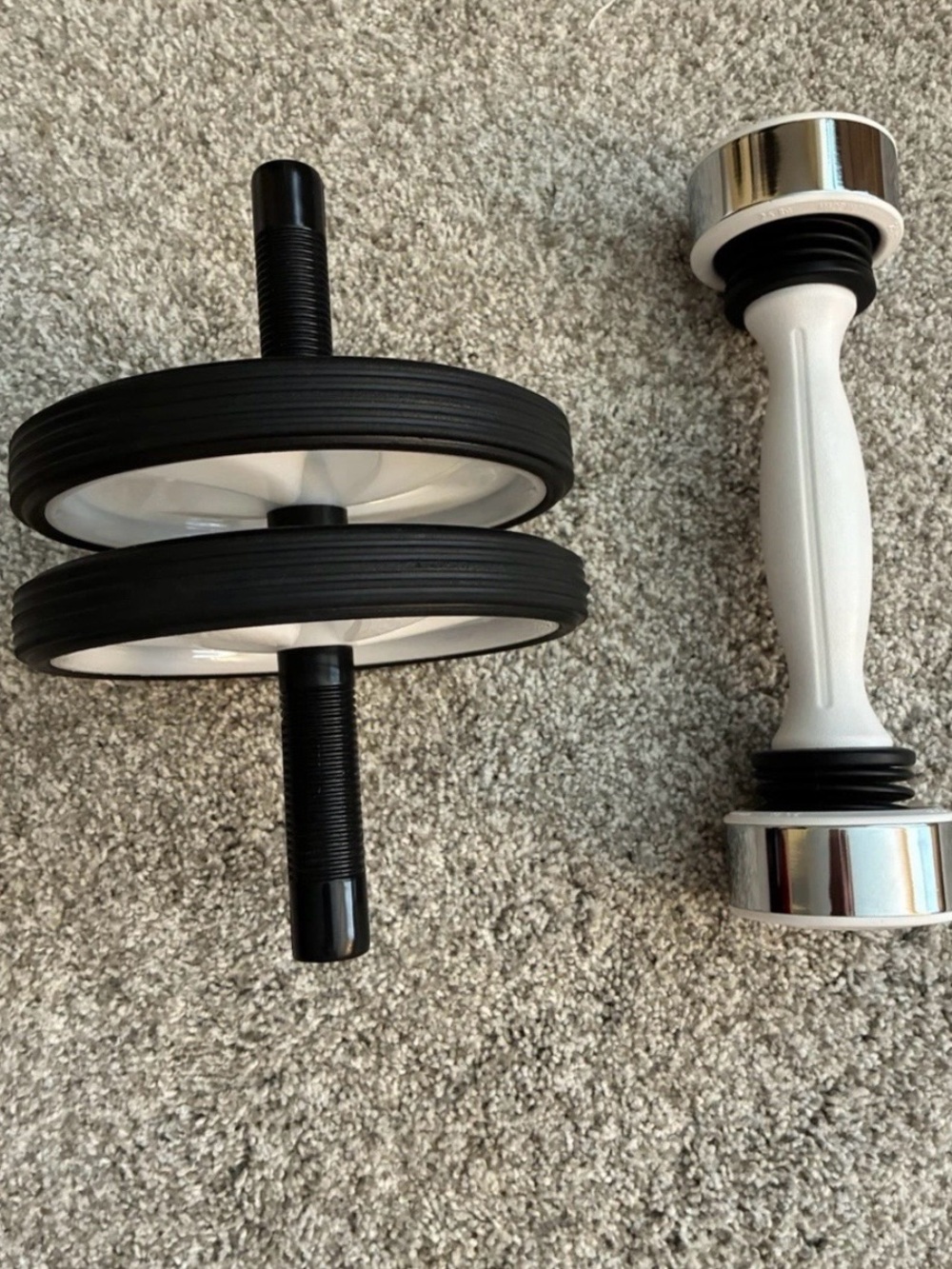 Workout Duo-Shaker Weight 2.5 Lbs & Sport Dual Ab Wheel- White